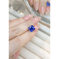 6.28 Ct. Blue Sapphire from Ceylon (Sri Lanka) Life Style