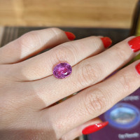 4.05 Ct. Pink Sapphire from Madagascar Life Style