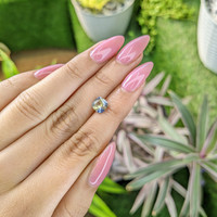 1.29 Ct. Bi Color Sapphire from Ceylon (Sri Lanka) Life Style