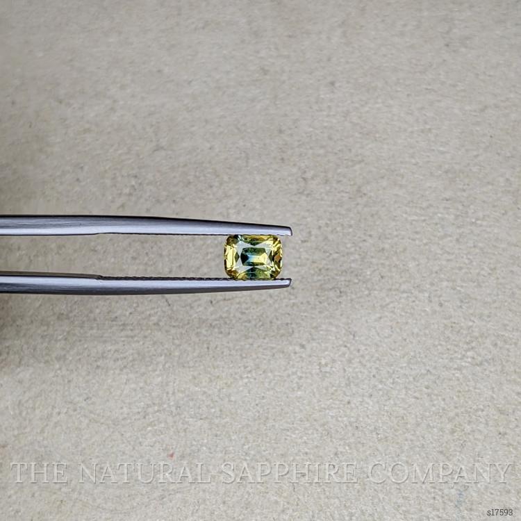 1.05 Ct. Bi Color Sapphire from Ceylon (Sri Lanka)