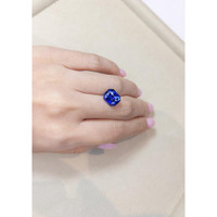8.05 Ct. Blue Sapphire from Ceylon (Sri Lanka) Life Style