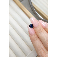 1.16 Ct. Blue Sapphire from Ceylon (Sri Lanka) Life Style