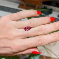 2.54 Ct. Padparadscha Sapphire from Madagascar Life Style