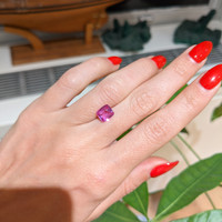 2.06 Ct. Pink Sapphire from Ceylon (Sri Lanka) Life Style