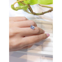 2.47 Ct. Blue Sapphire from Ceylon (Sri Lanka) Life Style