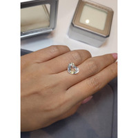 4.64 Ct. Yellow Sapphire from Madagascar Life Style