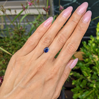 1.27 Ct. Blue Sapphire from Ceylon (Sri Lanka) Life Style