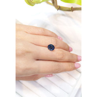 3.00 Ct. Bi Color Sapphire from Madagascar Life Style