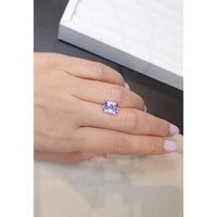 4.51 Ct. Purple Sapphire from Madagascar Life Style