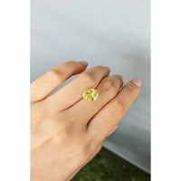 5.10 Ct. Yellow Sapphire from Madagascar Life Style
