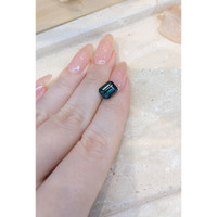 3.50 Ct. Bluish Green Sapphire from Madagascar Life Style