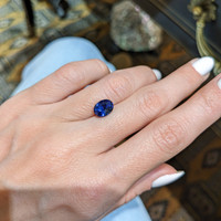 3.08 Ct. Blue Sapphire from Ceylon (Sri Lanka) Life Style