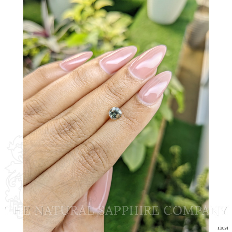 1.06 Ct. Green Sapphire from Ceylon (Sri Lanka)