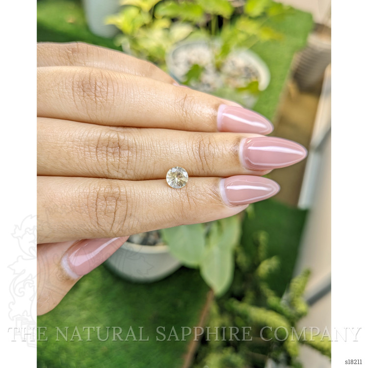 0.90 Ct. Yellow Sapphire from Ceylon (Sri Lanka)