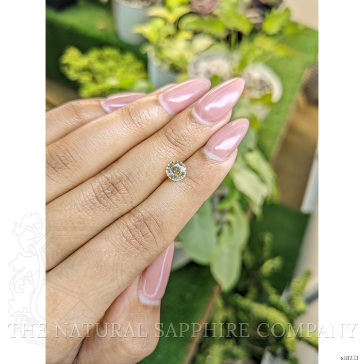 1.11 Ct. Yellow Sapphire from Ceylon (Sri Lanka)