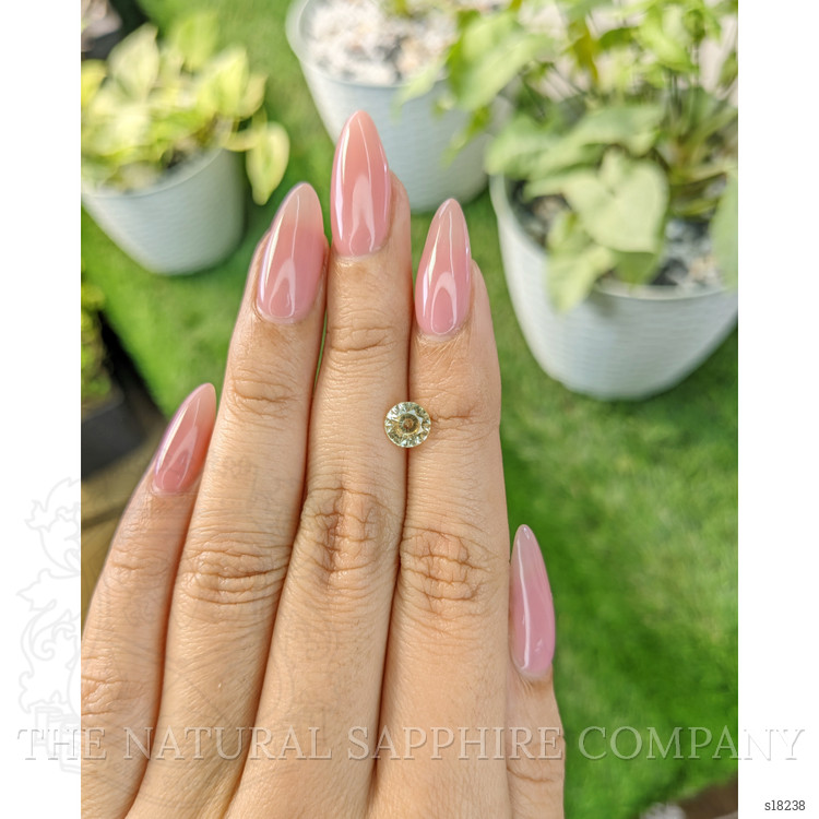 1.29 Ct. Yellow Sapphire from Ceylon (Sri Lanka)