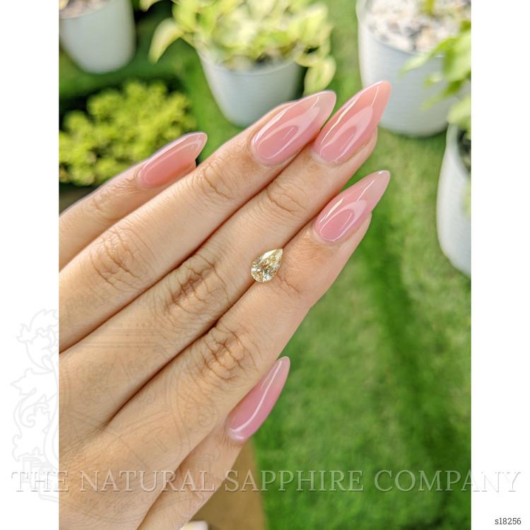 1.29 Ct. Yellow Sapphire from Ceylon (Sri Lanka)