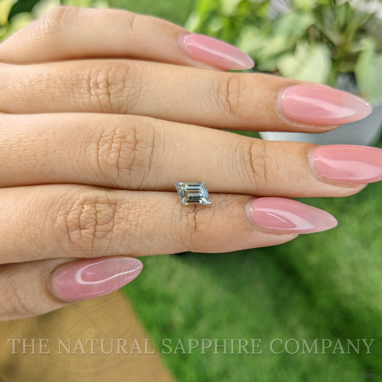 1.04 Ct. Bi Color Sapphire from Ceylon (Sri Lanka)
