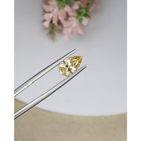 2.22 Ct. Yellow Sapphire from Ceylon (Sri Lanka) Life Style