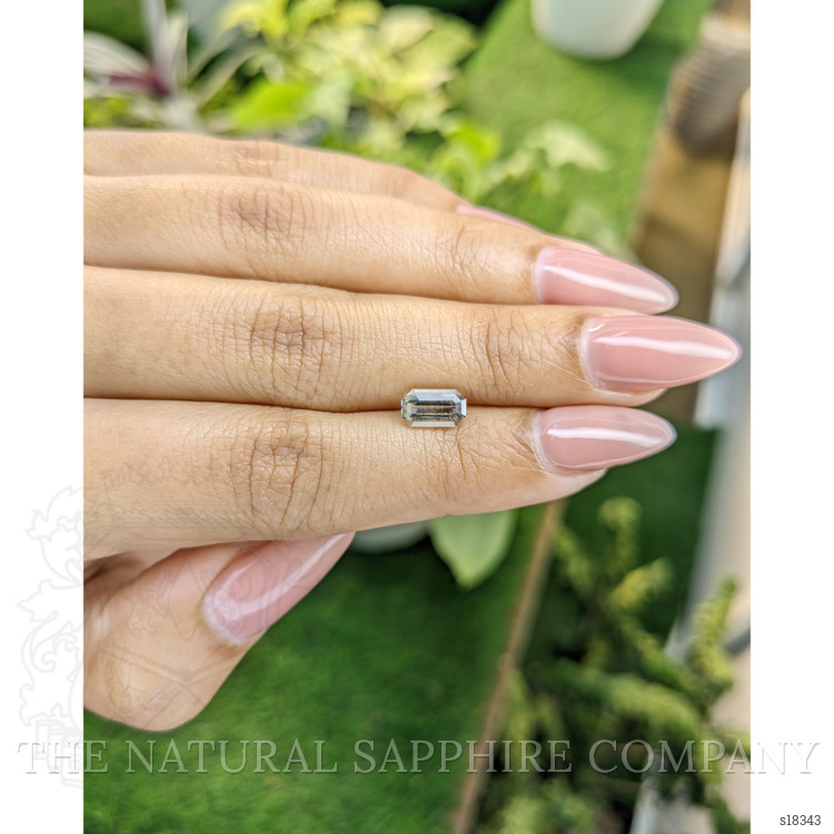 1.59 Ct. Bi Color Sapphire from Ceylon (Sri Lanka)