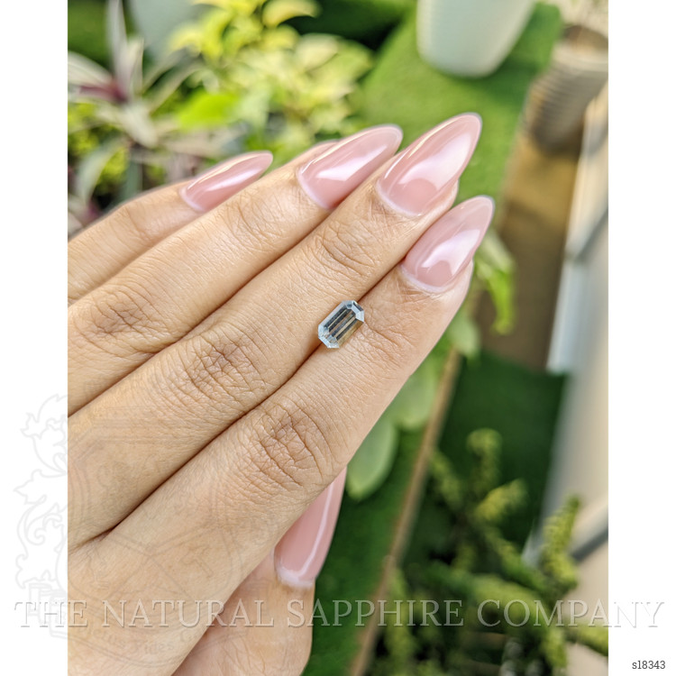 1.59 Ct. Bi Color Sapphire from Ceylon (Sri Lanka)