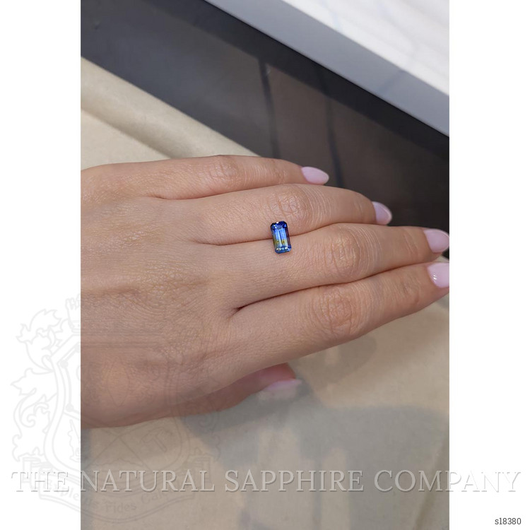 1.42 Ct. Bi Color Sapphire from Ceylon (Sri Lanka)