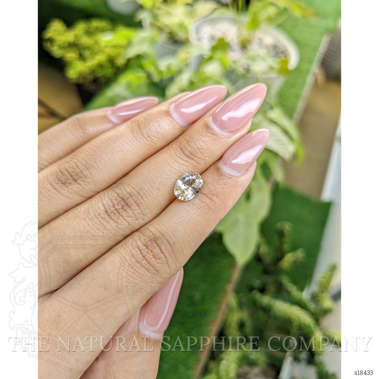 1.99 Ct. Bi Color Sapphire from Ceylon (Sri Lanka)