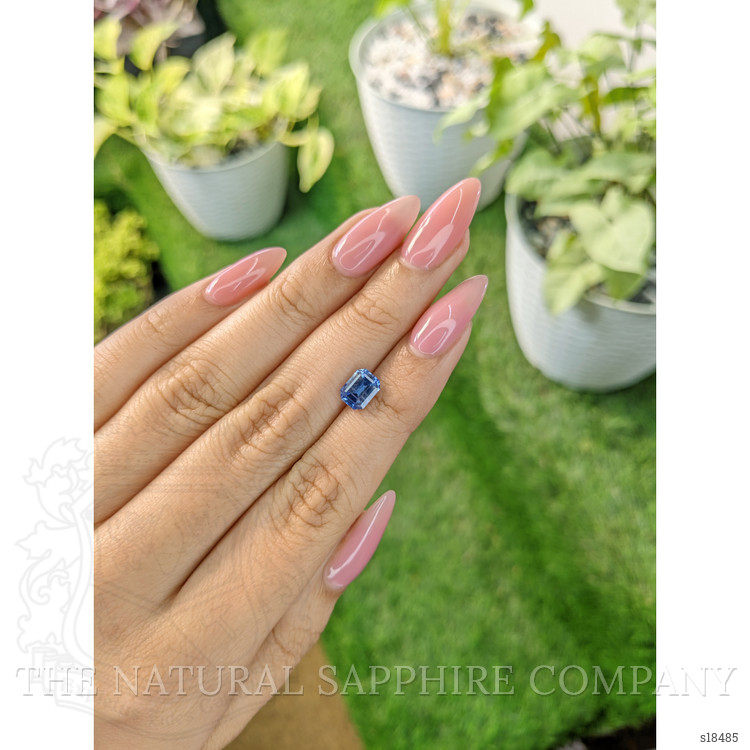 1.63 Ct. Bi Color Sapphire from Ceylon (Sri Lanka)