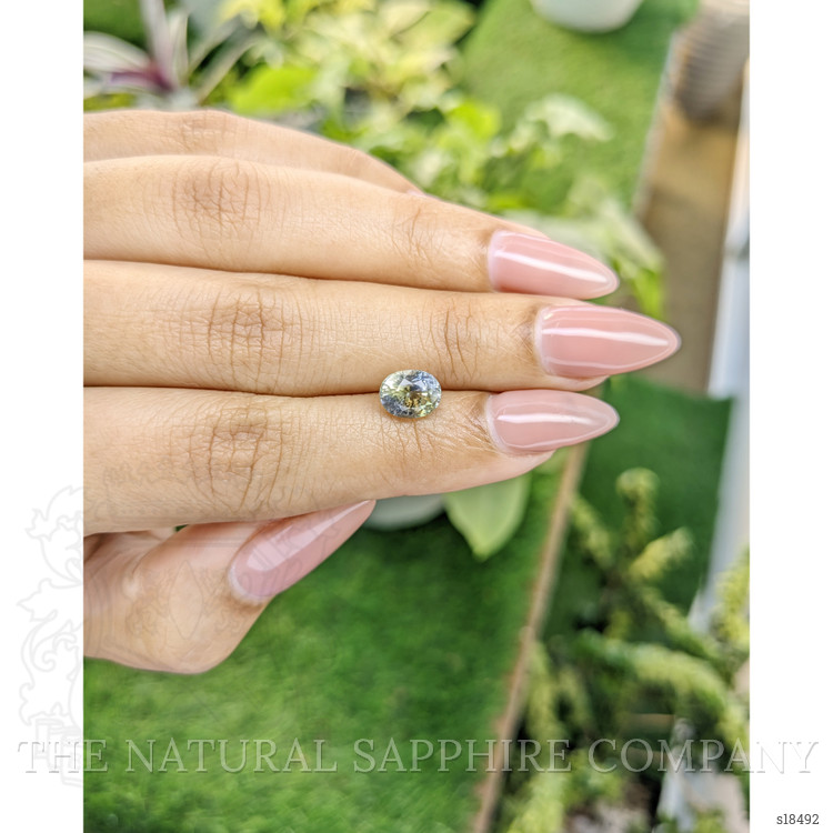 2.11 Ct. Bi Color Sapphire from Ceylon (Sri Lanka)