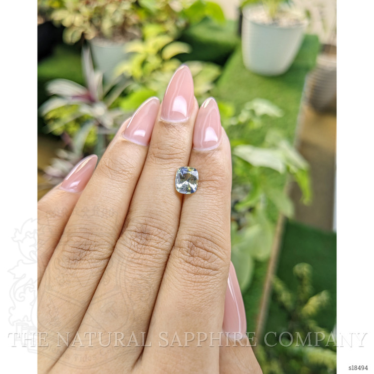 1.90 Ct. Bi Color Sapphire from Ceylon (Sri Lanka)