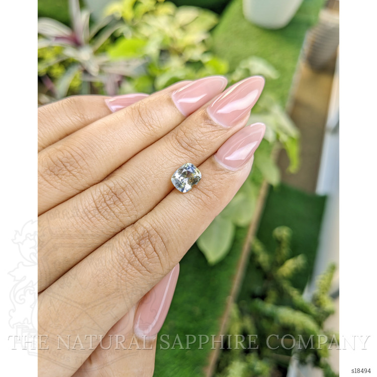 1.90 Ct. Bi Color Sapphire from Ceylon (Sri Lanka)