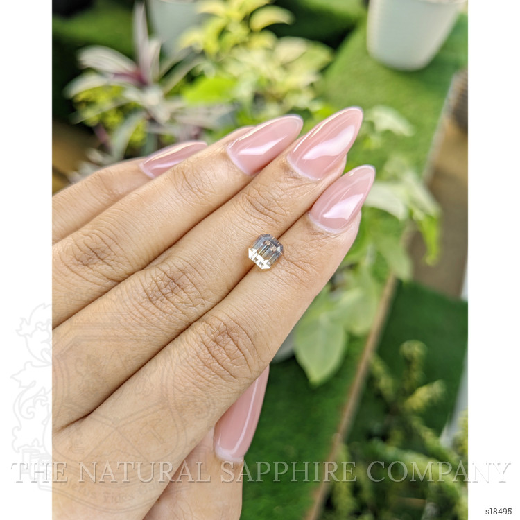 2.24 Ct. Bi Color Sapphire from Ceylon (Sri Lanka)