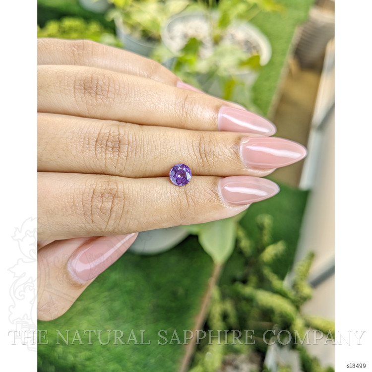 1.05 Ct. Pinkish Purple Sapphire from Ceylon (Sri Lanka)