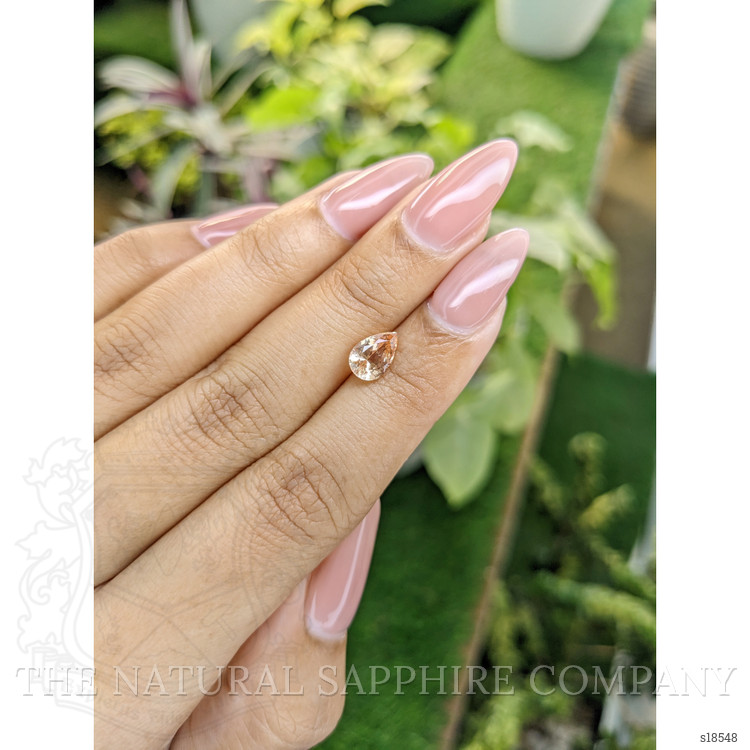 1.38 Ct. Padparadscha Sapphire from Ceylon (Sri Lanka)