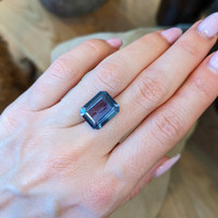 7.94 Ct. Violet Sapphire from Ceylon (Sri Lanka) Life Style