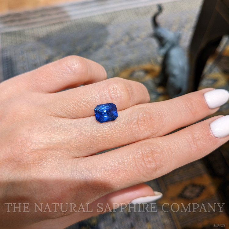 4.08 Ct. Blue Sapphire from Ceylon (Sri Lanka)