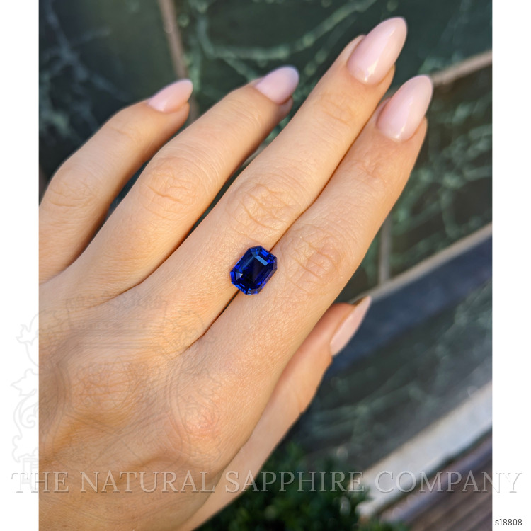 4.06 Ct. Blue Sapphire from Ceylon (Sri Lanka)