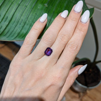2.62 Ct. Purple Sapphire from Ceylon (Sri Lanka) Life Style