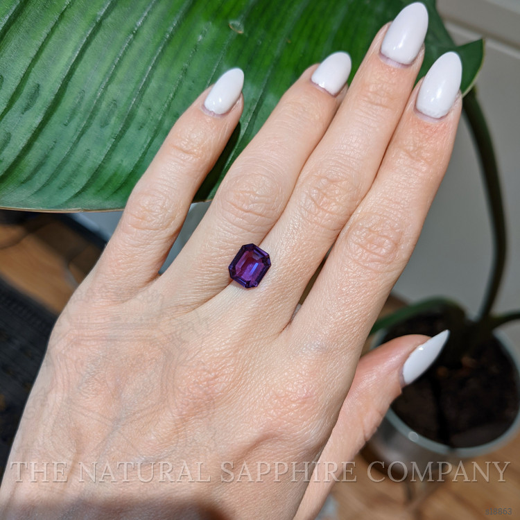 2.62 Ct. Purple Sapphire from Ceylon (Sri Lanka)
