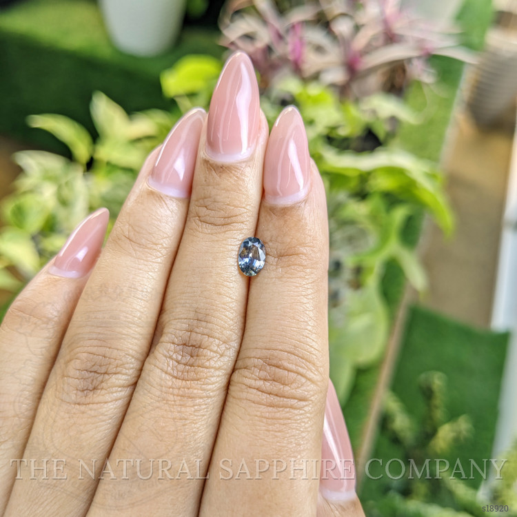 0.75 Ct. Bi Color Sapphire from Ceylon (Sri Lanka)