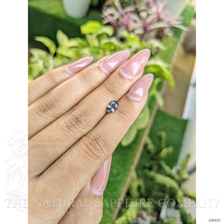 0.75 Ct. Bi Color Sapphire from Ceylon (Sri Lanka)