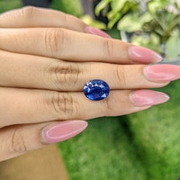 8.24 Ct. Blue Sapphire from Madagascar Life Style