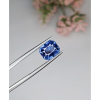 5.06 Ct. Blue Sapphire from Ceylon (Sri Lanka) Life Style