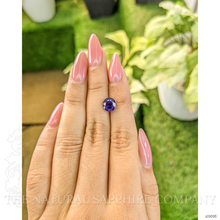 2.84 Ct. Color Change Sapphire from Ceylon (Sri Lanka)
