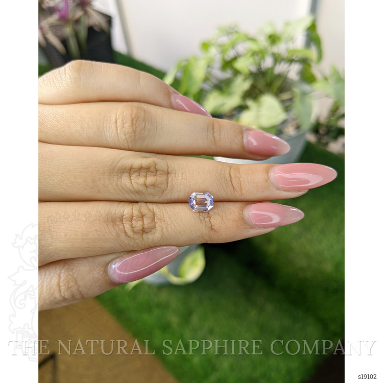 1.72 Ct. Bi Color Sapphire from Ceylon (Sri Lanka)