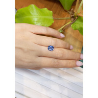 2.55 Ct. Purplish Blue Sapphire from Ceylon (Sri Lanka) Life Style