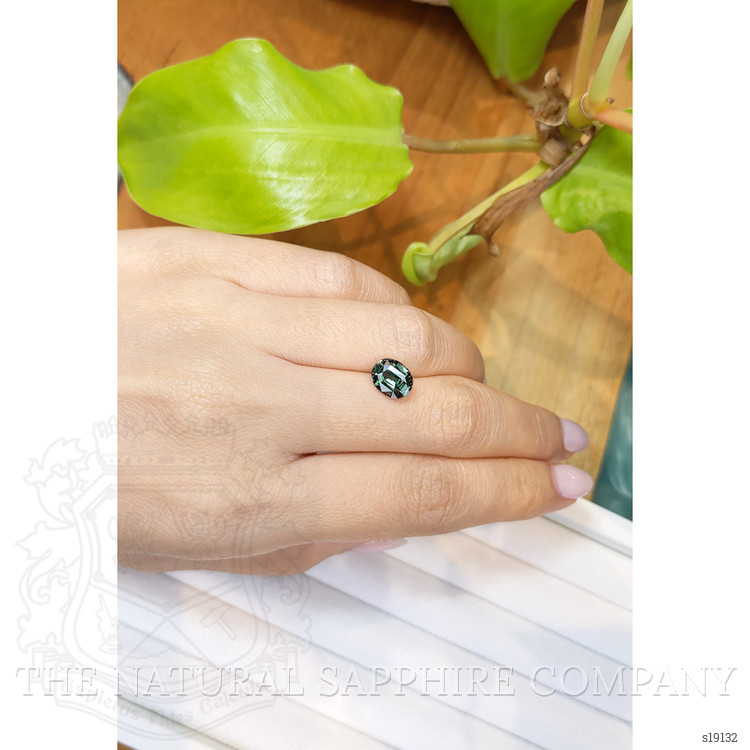 2.52 Ct. Green Sapphire from Ceylon (Sri Lanka)