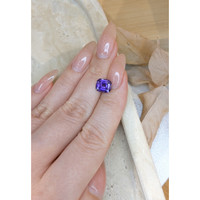 2.77 Ct. Violet Sapphire from Ceylon (Sri Lanka) Life Style