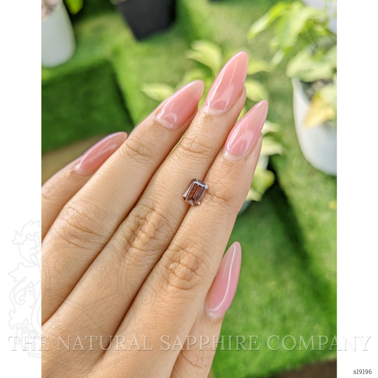 1.23 Ct. Pinkish Brown Sapphire from Ceylon (Sri Lanka)