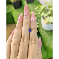 1.33 Ct. Violet Sapphire from Ceylon (Sri Lanka) Life Style